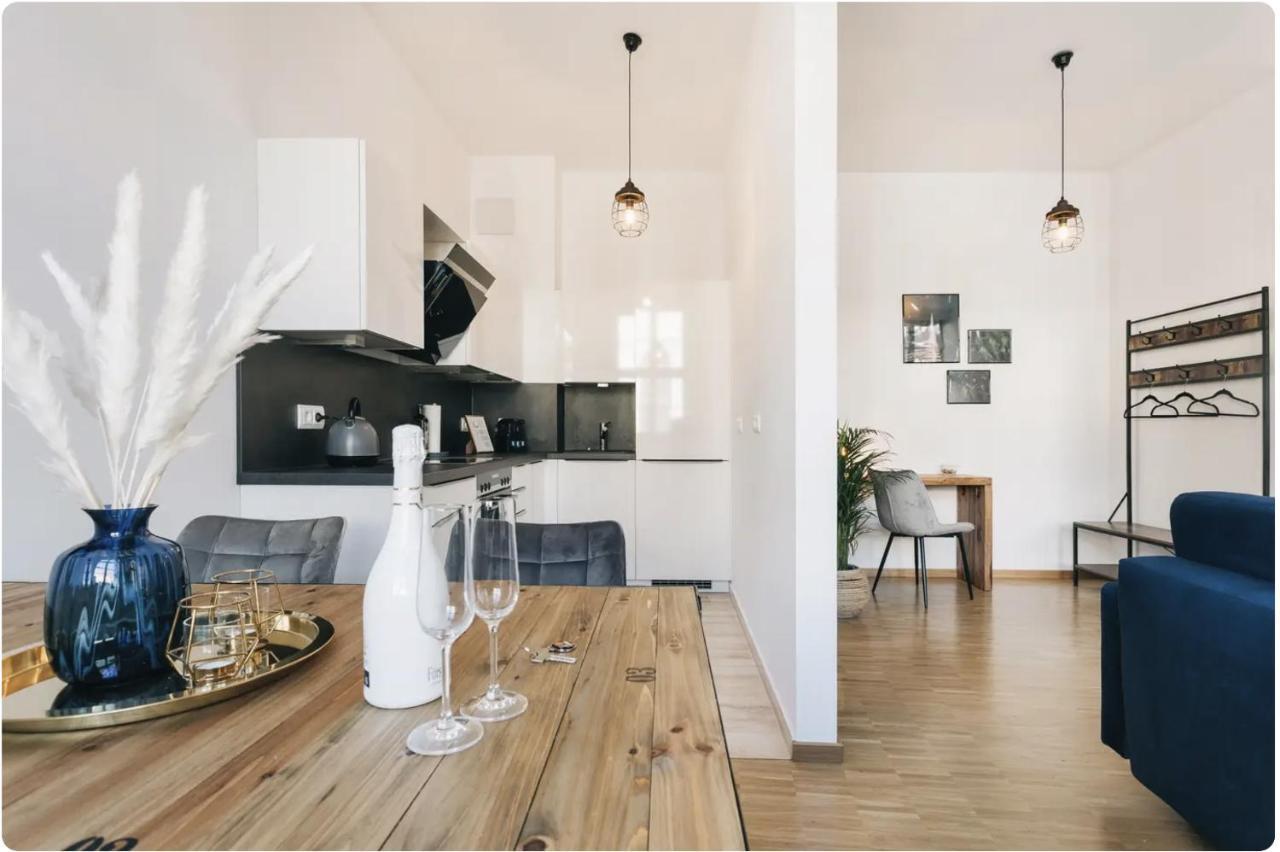 Tip! Zentraler Geht'S Nicht! Premium Apartment In Der Altstadt Dresden Buitenkant foto