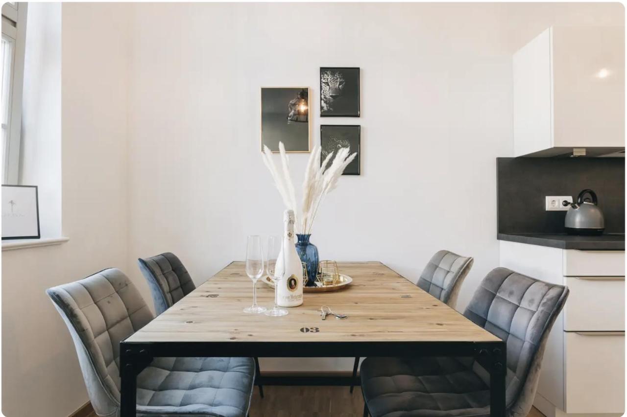 Tip! Zentraler Geht'S Nicht! Premium Apartment In Der Altstadt Dresden Buitenkant foto